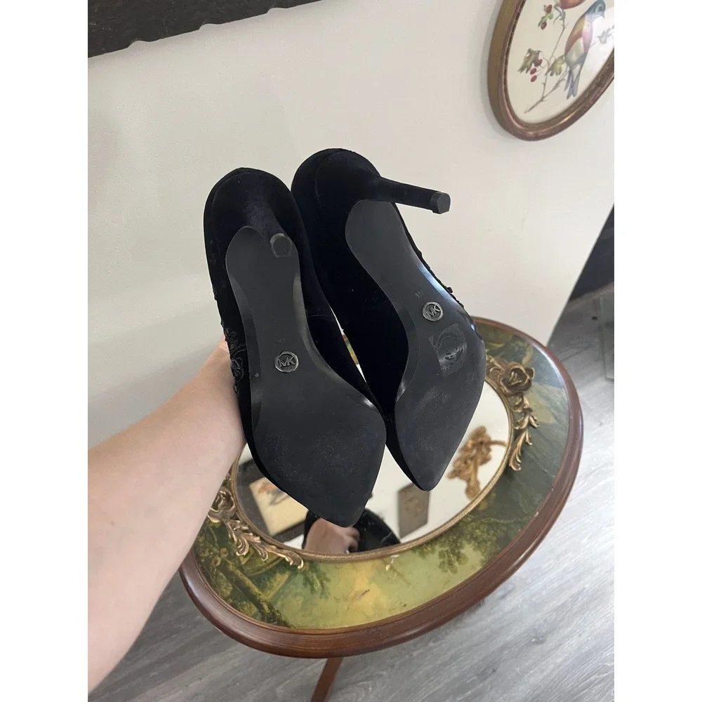 Michael Kors Black Velvet Sequin Beaded Embroidered Pointed Toe Pumps Size 8